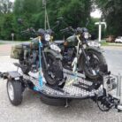 Remorque-porte-moto-abaissable-et-pliable-2-motos-Cochet.jpg