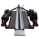 Remorque-porte-moto-basculant-KXL175-avec-jantes-alu-noires-1.jpg