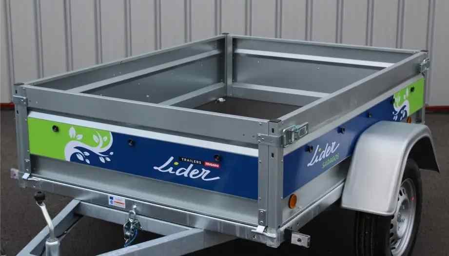 remorque-lider-saragos-4-compressed.jpg remorque-lider-saragos-4-compressed.jpg