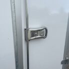 saris-go-256-134-150-avec-porte-laterale-droite-256x134x150cm-ptac-1350kg-4.jpg