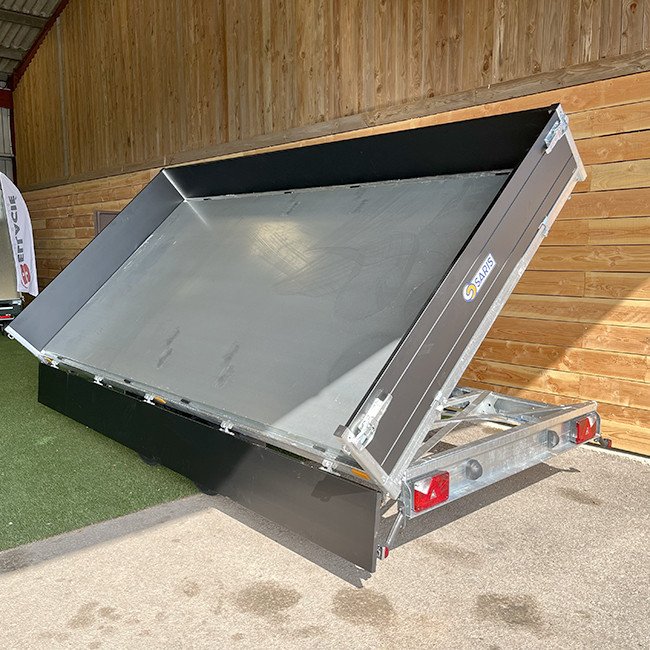 tribenne-saris-k3-406x204cm-ptac-3500kg-black-edition-3.jpg tribenne-saris-k3-406x204cm-ptac-3500kg-black-edition-3.jpg