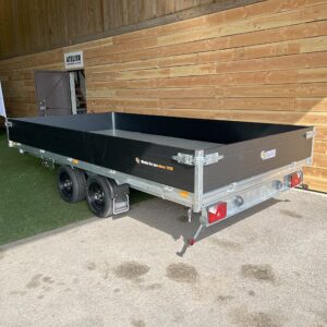  Tribenne Saris K3 406x204cm PTAC 3500kg Black Edition